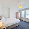 Отель Spacious 6 double-bed rooms C2C Southend, фото 6