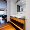 Отель E10-3 I 3BR 2 5 BATHS Designer East Village Townhouse TRIPLEX, фото 6