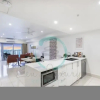 Отель ZEN SUN City Cozy 2-br 2-ba Ocean View Retreat, фото 5