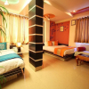 Отель OYO Rooms Sola SG Highway 2, фото 10