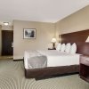Отель Rodeway Inn & Suites Portland - Jantzen Beach, фото 35