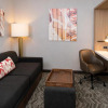 Отель Springhill Suites Kansas City Northeast, фото 5