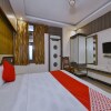 Отель OYO 13346 Hotel A R Ganpati Plaza, фото 10