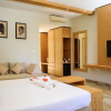 Отель Royal Beach Hotel, фото 6