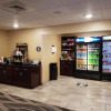 Отель Cobblestone Inn Suites Merrill, фото 10