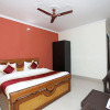 Отель R K Residency By OYO Rooms, фото 9