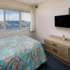Отель Seaspray Condos 104B, фото 2