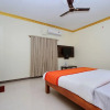 Отель OYO 10549 Hotel Le Comforts, фото 5