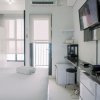 Отель Cozy Stay Studio At Transpark Bintaro Apartment, фото 4