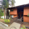 Отель Mammoth West 101 Updated Condo, Just A Short Walk to Canyon Lodge by RedAwning, фото 1