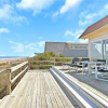 Отель Harmony Beach House, 3 Bedrooms, Sleeps 6, Ocean Front, Large Deck, фото 7