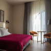 Отель Apartique Hotel, фото 5
