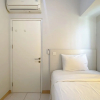 Отель Comfortable Design 2Br At Springlake Summarecon Bekasi Apartment, фото 1