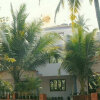Отель Coconut Grove Royale Resort, фото 1
