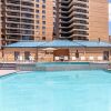 Отель Spacious 2BR Condo at Ballston, фото 16