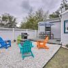 Отель Tampa Bay Area Cottage w/ Gas Grill and Fire Pit!, фото 15