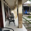 Отель SPOT ON 93510 Penginapan Melati Tanjung, фото 15