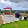 Отель Luxurious property set in the heart of Cornwall with breathtaking views -Rhubarb Cottage, фото 8