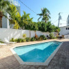 Отель Canal 309 - Right in Siesta Key Village!, фото 15