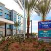 Отель Hampton Inn Long Beach Airport в Лос-Анджелесе