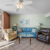 Отель Pelican Beach 1002 1 Bedroom Condo by Pelican Beach Management, фото 3