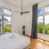 Отель Modern Minimalism 2 Bedroom Apartment Near the Castle of Good Hope, фото 17