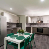 Отель Spacious Apartment, Newcastle City Centre, фото 4