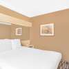 Отель Microtel Inn & Suites by Wyndham Salisbury в Солсбери