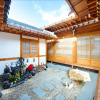 Отель Jeonju Jeongga Hanok Pension, фото 2