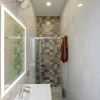 Отель Perfect Location, Cosy 1BR Apartment, фото 7
