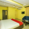 Отель OYO 25121 Bns Lodge, фото 21