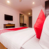 Отель OYO 19028 Hotel Palm Star, фото 23