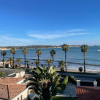 Отель BLUEBAY2 Bandol Appartement T3 Face à la mer, фото 14