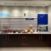 Отель Holiday Inn Express & Suites Ft. Smith Airport, an IHG Hotel, фото 16