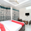 Отель OYO 15728 The Shradha Guest House, фото 11