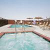 Отель Holiday Inn Express & Suites Dinuba West, an IHG Hotel, фото 14