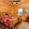 Отель Mountain-view Retreat W/ Hot Tub & Firepit 4 Bedroom Cabin, фото 3