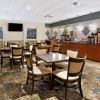 Отель La Quinta Inn & Suites by Wyndham Stonington-Mystic Area, фото 13