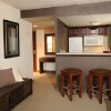 Отель 341MacLaren Executive Apartments, фото 3