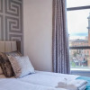 Отель Luxury Apartment Canal View Castlefield - Parking, фото 8