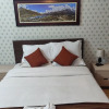 Отель Himalayan Hotel and Service Apartments, фото 11