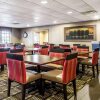 Отель Comfort Suites Hotel and Conference Center, фото 49