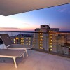Отель Top Floor Holiday Apartment in Sea Point With Incredible Views Fairmont 1001, фото 1