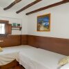 Отель Cozy Cottage in El Padul with Swimming Pool, фото 2