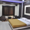 Отель The New Holiday Inn, фото 20