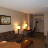 Отель Quality Inn & Suites P.E. Trudeau Airport, фото 3