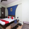 Отель OYO 24788 Hotel Samrat, фото 5