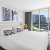 Отель Oaks Brisbane Lexicon Suites, фото 21