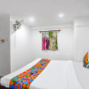 Отель Goroomgo Royal Oak Guest House Nabapally Sector 4 Kolkata, фото 12