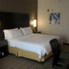 Отель Holiday Inn Express Fredericksburg Southpoint, an IHG Hotel, фото 7